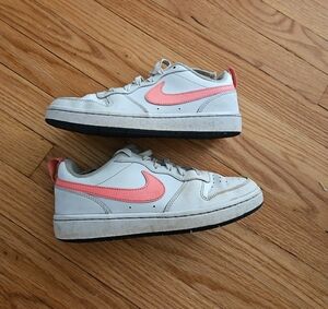 Nike White and Coral Sneakers